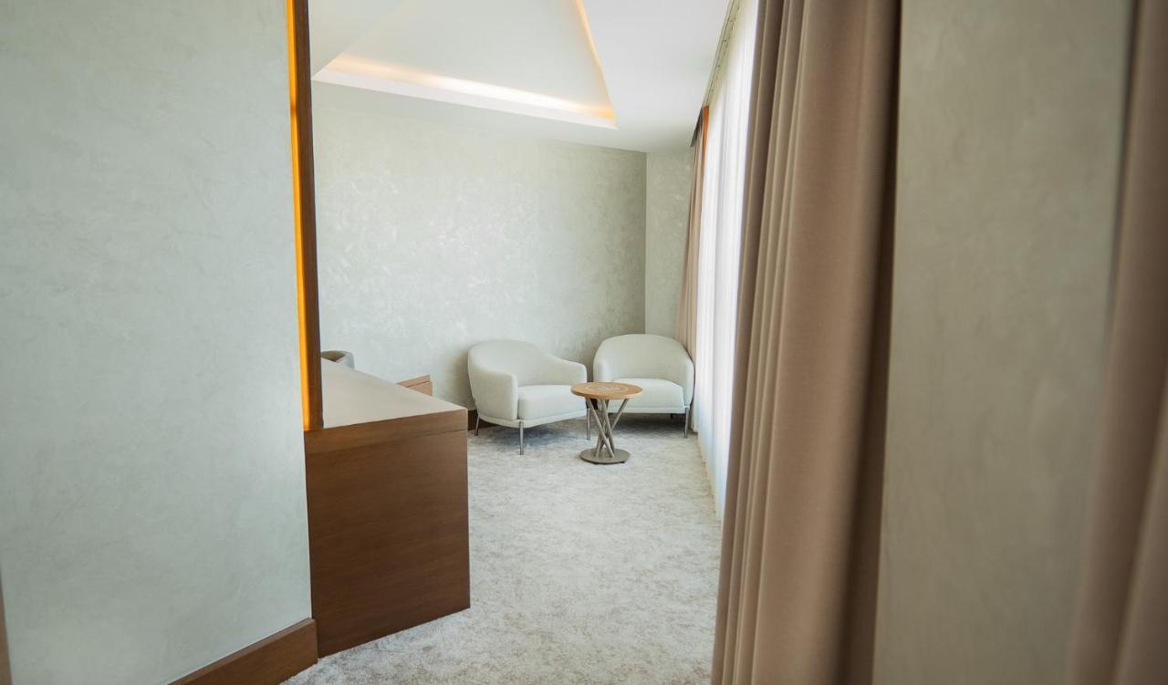 Motel Heksapolis Tavsancil Zewnętrze zdjęcie