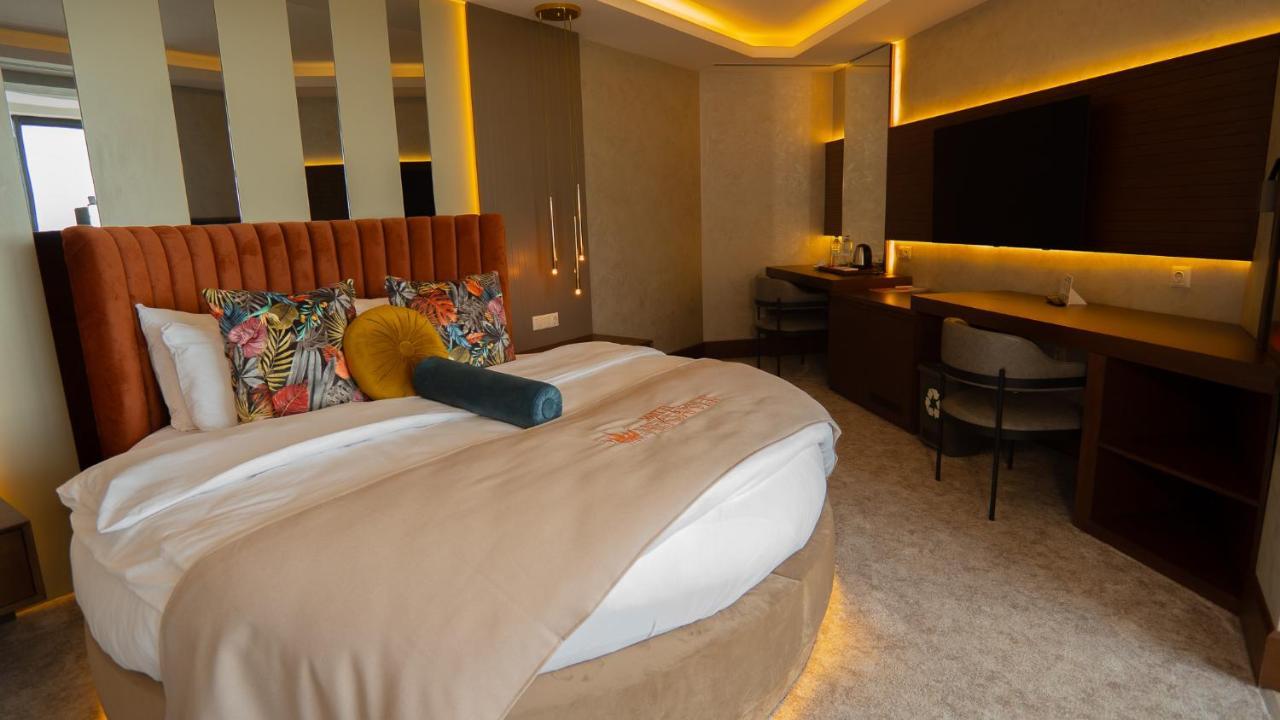 Motel Heksapolis Tavsancil Zewnętrze zdjęcie