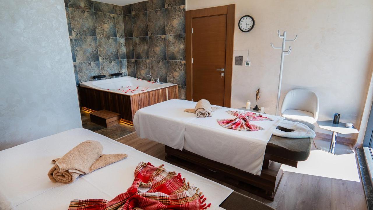 Motel Heksapolis Tavsancil Zewnętrze zdjęcie
